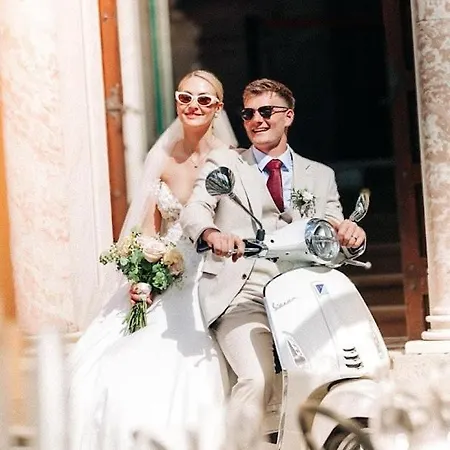 甜蜜广场公寓 瓦伦纳