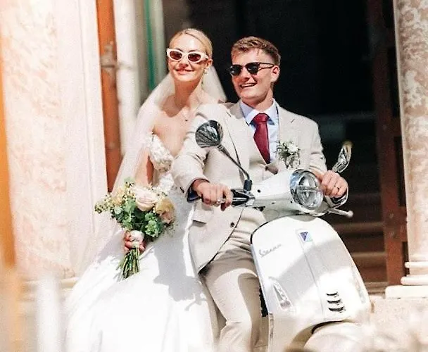 The Sweet Square Flat فارينا