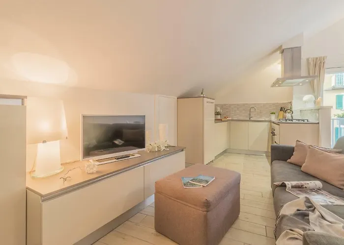 The Sweet Square Flat Apartment *