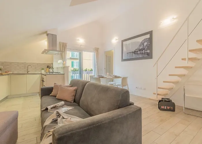 The Sweet Square Flat