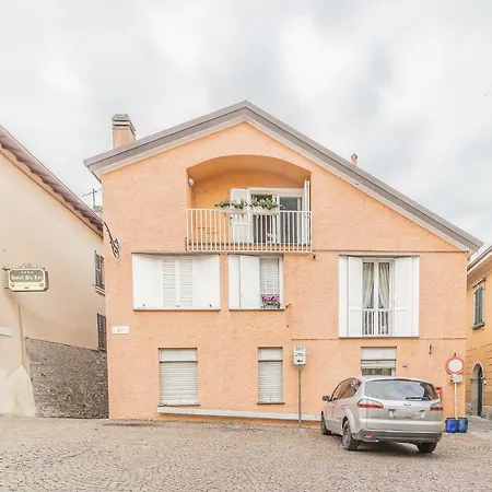 The Sweet Square Flat *